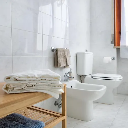 A Due Passi Dall'ospedale *