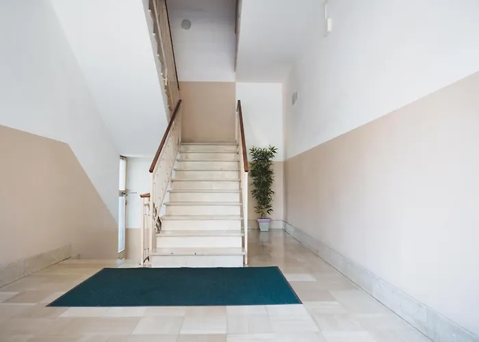 A Due Passi Dall'ospedale Apartament