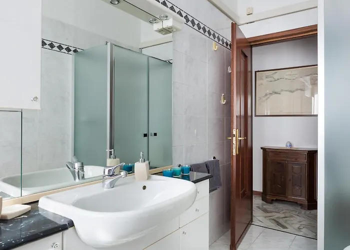 Apartament A Due Passi Dall'ospedale Parma